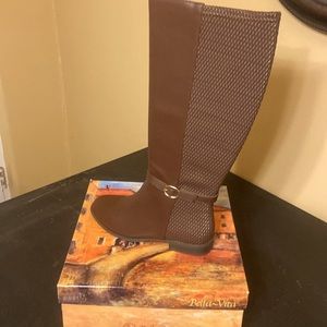 Brown 7.5 wide calf comfortview boots